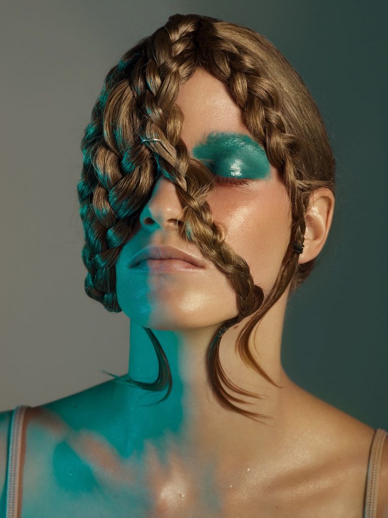 Chudzikowski Sophie_Violetta Koenig_L´Officiel Cyprus_2020_-0010286_perfectprops