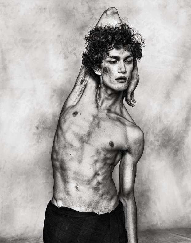 perfectprops_sophie chudzikowski_joachim haslinger_egon schiele 1